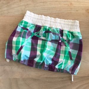 Lululemon cute skirt!!